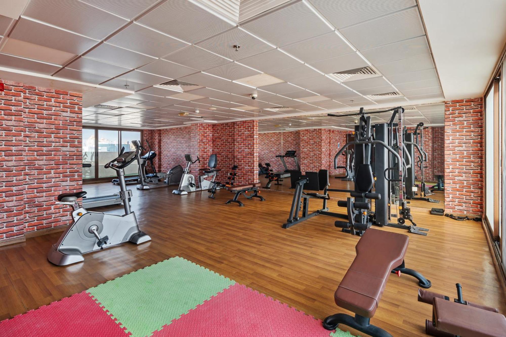 Apartment Spacious In Silicon Oasis *